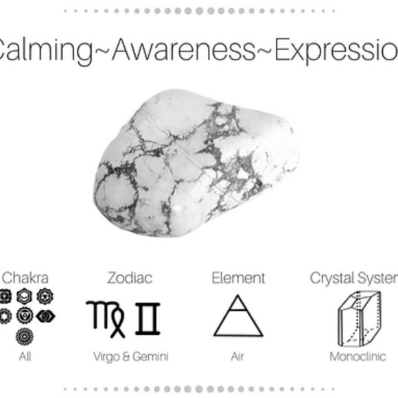 Howlite necklace and bracelet set - Picture 4 of 5